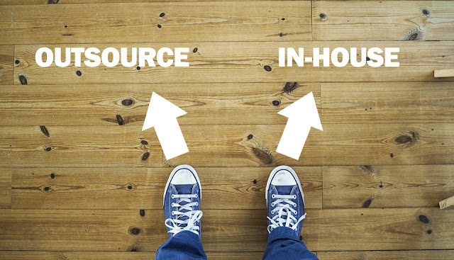 Digital Marketing: Outsource -v- Inhouse Marketing